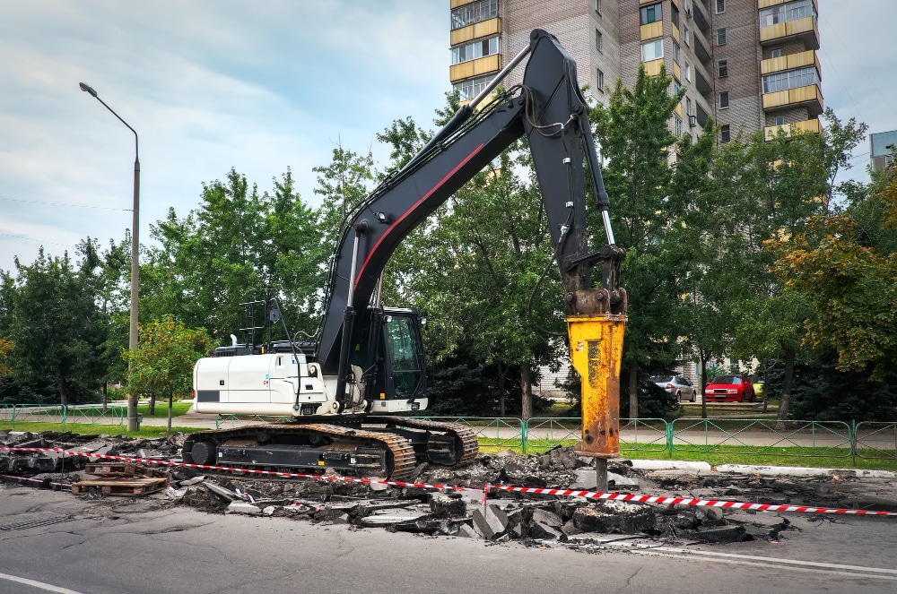 Why Do You Need an Excavator with a Hammer